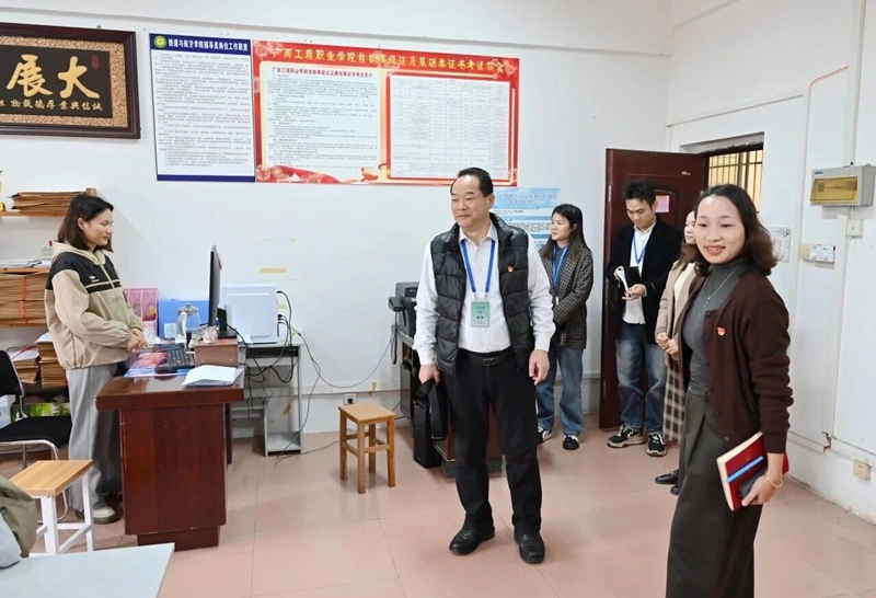 我校党委书记到二级学院党组织开展基层党建调研工作